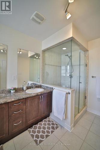 57 Credo Drive, Vaughan, ON - Indoor Photo Showing Bathroom
