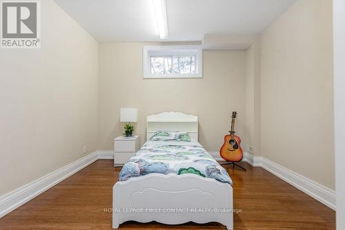 3-1058 Whites Road, Muskoka Lakes, ON - Indoor Photo Showing Bedroom