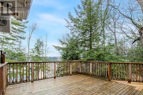 3-1058 Whites Road, Muskoka Lakes, ON - Outdoor With Balcony
