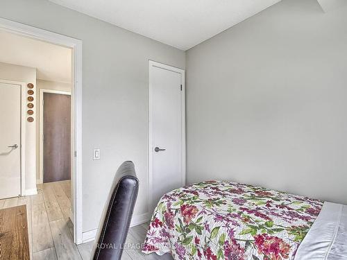 810-38 Monte Kwinter Crt, Toronto, ON - Indoor Photo Showing Bedroom