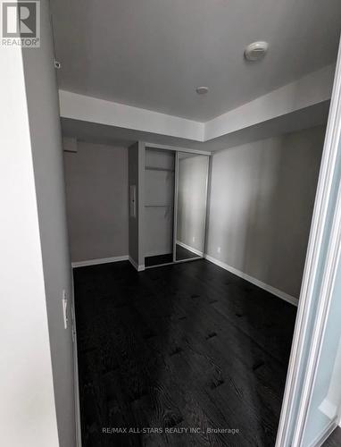 #301 -59 Annie Craig Dr, Toronto, ON - Indoor Photo Showing Other Room