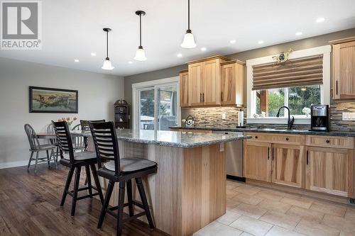 2365 Danallanko Drive, Armstrong, BC - Indoor Photo Showing Kitchen With Upgraded Kitchen