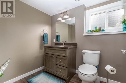 2365 Danallanko Drive, Armstrong, BC - Indoor Photo Showing Bathroom