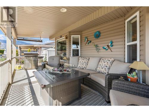 5013 5Th Avenue, Vernon, BC - Outdoor With Deck Patio Veranda With Exterior
