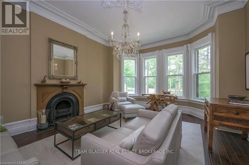 161 Windermere Rd, London, ON - Indoor Photo Showing Living Room With Fireplace