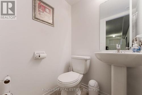 #22 -2492 Post Rd, Oakville, ON - Indoor Photo Showing Bathroom