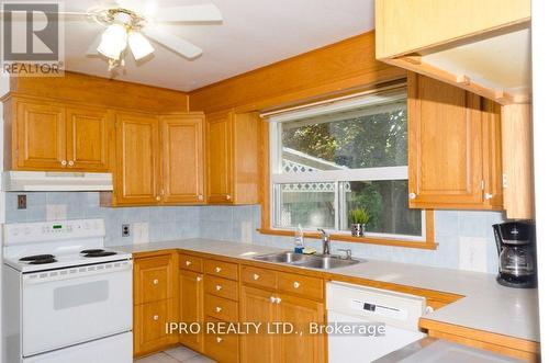26 Best Ave, Hamilton, ON - Indoor Photo Showing Kitchen With Double Sink