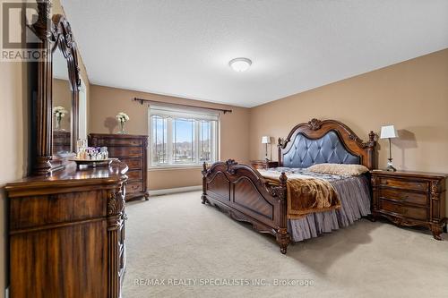 87 Donald Bell Drive Dr, Hamilton, ON - Indoor Photo Showing Bedroom