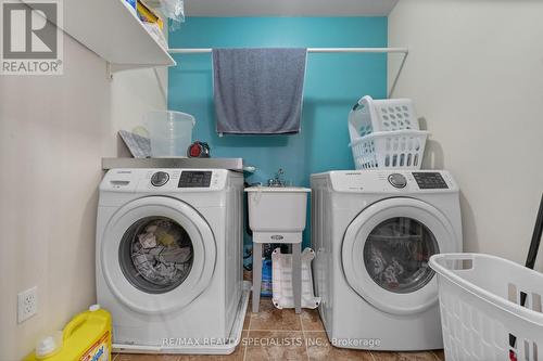 87 Donald Bell Drive Drive, Hamilton, ON - Indoor Photo Showing Laundry Room