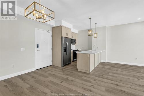1740 Sprucewood Avenue Unit# 201, Lasalle, ON - Indoor Photo Showing Kitchen