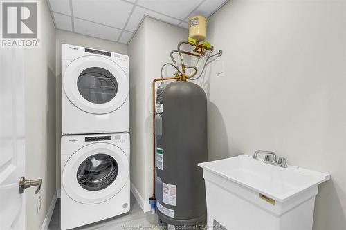 1740 Sprucewood Avenue Unit# 201, Lasalle, ON - Indoor Photo Showing Laundry Room