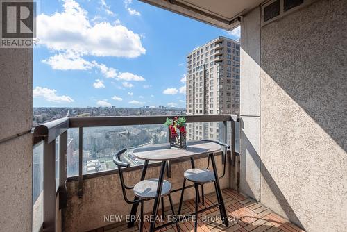 #1102 -5 Northtown Way, Toronto, ON - Outdoor With Exterior