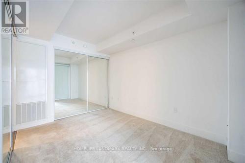 #2402 -955 Bay St, Toronto, ON - Indoor Photo Showing Other Room