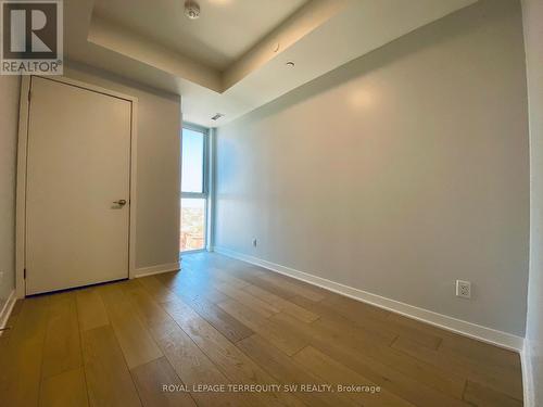 #1201 -185 Alberta Ave, Toronto, ON - Indoor Photo Showing Other Room