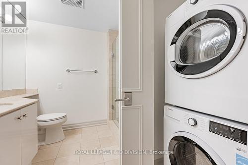 603 - 38 Avenue Road W, Toronto, ON - Indoor Photo Showing Laundry Room