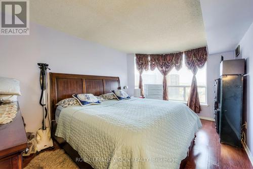 #1416 -430 Mclevin Ave, Toronto, ON - Indoor Photo Showing Bedroom