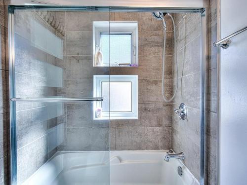 Ensuite bathroom - 257 Rue Cousineau, Laval (Pont-Viau), QC - Indoor Photo Showing Bathroom