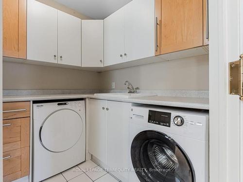 176 Joicey Blvd, Toronto, ON - Indoor Photo Showing Laundry Room