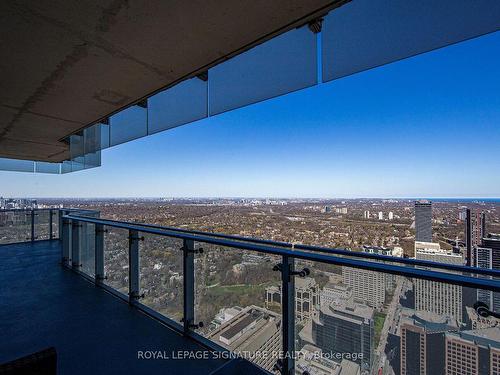 6101-1 Bloor St E, Toronto, ON - Outdoor With Balcony With View With Exterior