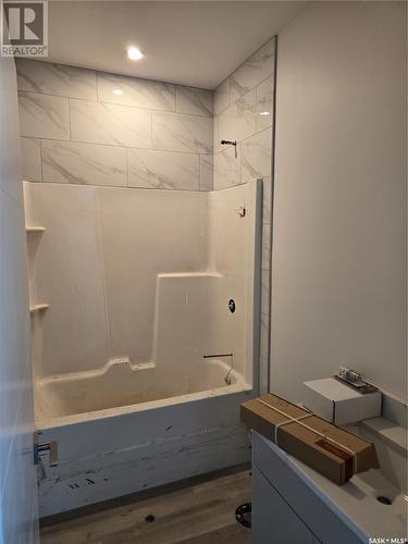167 Schmeiser Lane, Saskatoon, SK - Indoor Photo Showing Bathroom