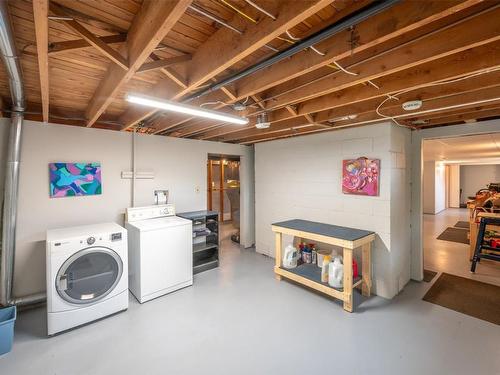 313 Linden Avenue, Kaleden, BC - Indoor Photo Showing Basement