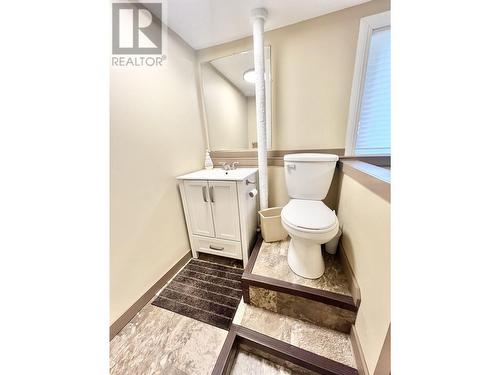 1514 India Avenue, Prince Rupert, BC - Indoor Photo Showing Bathroom