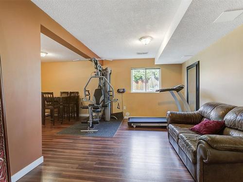 2116 Sunview Drive, West Kelowna, BC - Indoor Photo Showing Gym Room