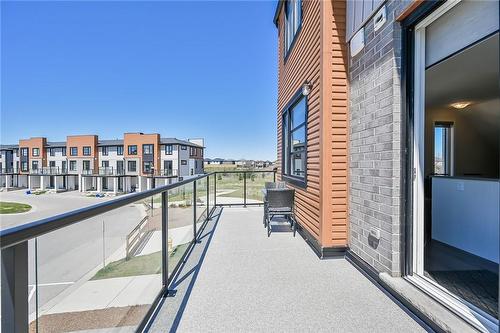 904 West Village Square, London, ON - Outdoor With Balcony With Exterior