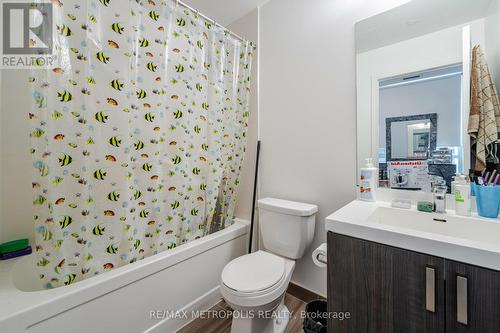 #321 -8 Nahani Way, Mississauga, ON - Indoor Photo Showing Bathroom
