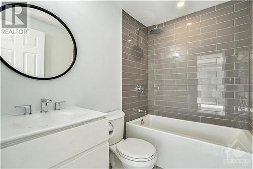 58 Cambridge Street, Limoges, ON - Indoor Photo Showing Bathroom