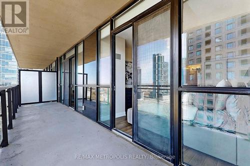 #1906 -2910 Highway 7, Vaughan, ON - Outdoor With Balcony With Exterior