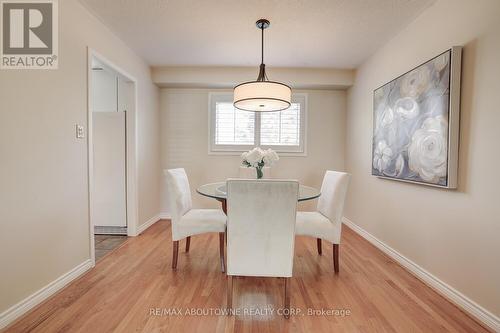 2169 Constance Drive, Oakville, ON - Indoor Photo Showing Dining Room
