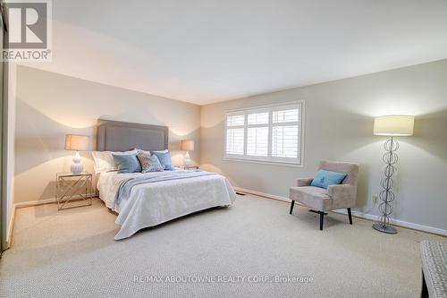 2169 Constance Drive, Oakville, ON - Indoor Photo Showing Bedroom