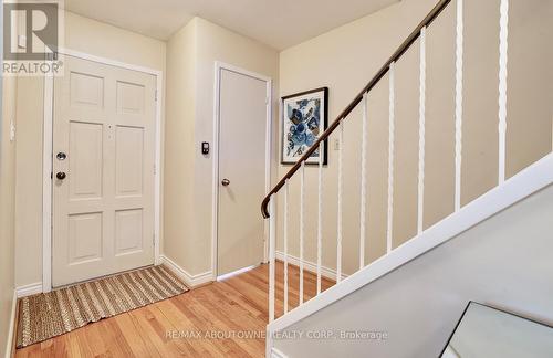 2169 Constance Dr, Oakville, ON - Indoor Photo Showing Other Room