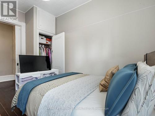 9 Ramore St, Cambridge, ON - Indoor Photo Showing Bedroom