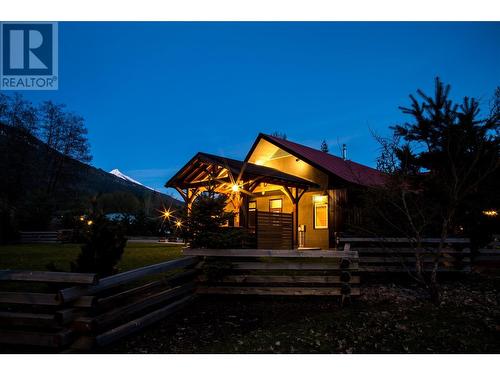 1502 Mountain View Drive Lot# 1, Revelstoke, BC - Outdoor