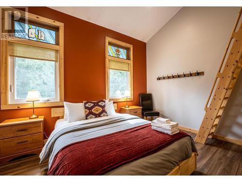 1502 Mountain View Drive Lot# 1, Revelstoke, BC - Indoor Photo Showing Bedroom