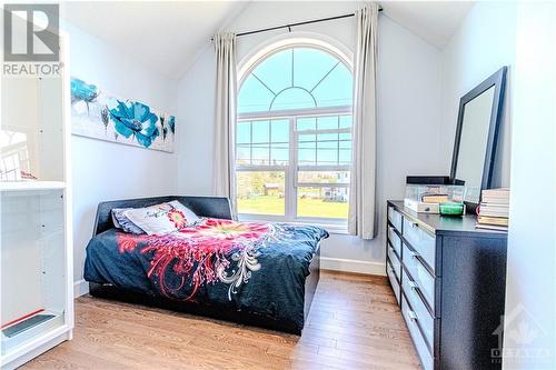 1498 Spartan Grove Street, Greely, ON - Indoor Photo Showing Bedroom