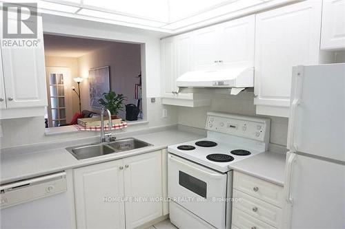 #2003 -5418 Yonge St, Toronto, ON - Indoor Photo Showing Kitchen With Double Sink