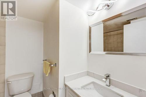 #305 -188 Spadina Ave, Toronto, ON - Indoor Photo Showing Bathroom