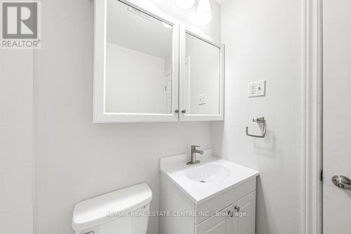204 - 793 Colborne Street, Brantford, ON - Indoor Photo Showing Bathroom