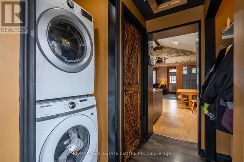 330 Shellard Lane, Brantford, ON - Indoor Photo Showing Laundry Room