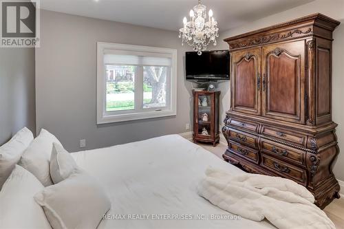 1520 Drymen Crescent, Mississauga, ON - Indoor Photo Showing Bedroom
