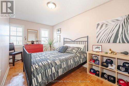 871 Fable Cres, Mississauga, ON - Indoor Photo Showing Bedroom