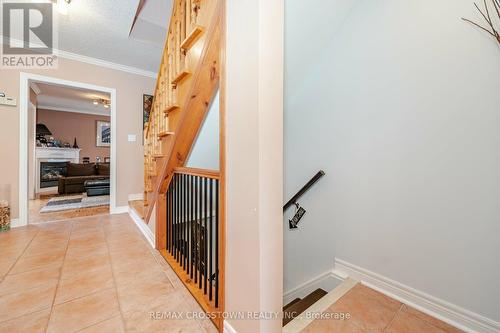 871 Fable Cres, Mississauga, ON - Indoor Photo Showing Other Room