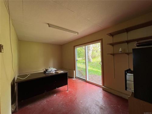 940 Marine Terr, Port Alice, BC - Indoor Photo Showing Other Room
