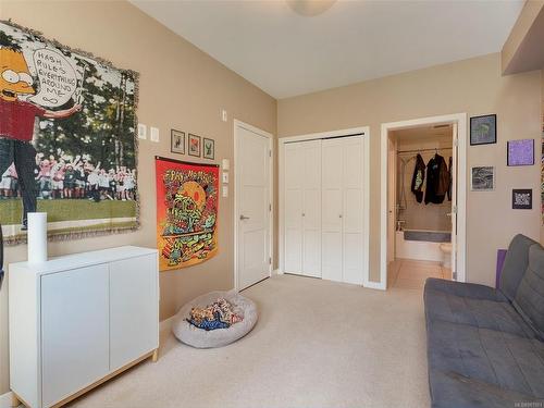 305-6591 Lincroft Rd, Sooke, BC - Indoor Photo Showing Other Room
