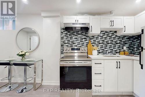 15 Vanbrugh Avenue, Toronto, ON - Indoor Photo Showing Kitchen With Upgraded Kitchen