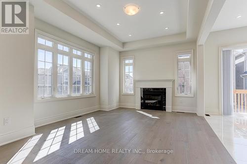 105 Prairie Rose Dr, Richmond Hill, ON - Indoor Photo Showing Other Room With Fireplace