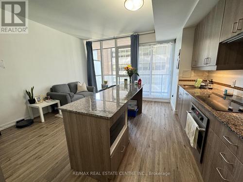 805 - 426 University Avenue, Toronto, ON - Indoor Photo Showing Kitchen With Upgraded Kitchen